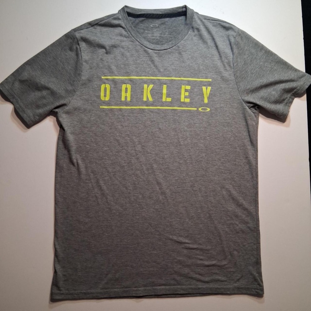 Mens Oakley gray t-shirt with yellow logo basics casual summer lightweight tee